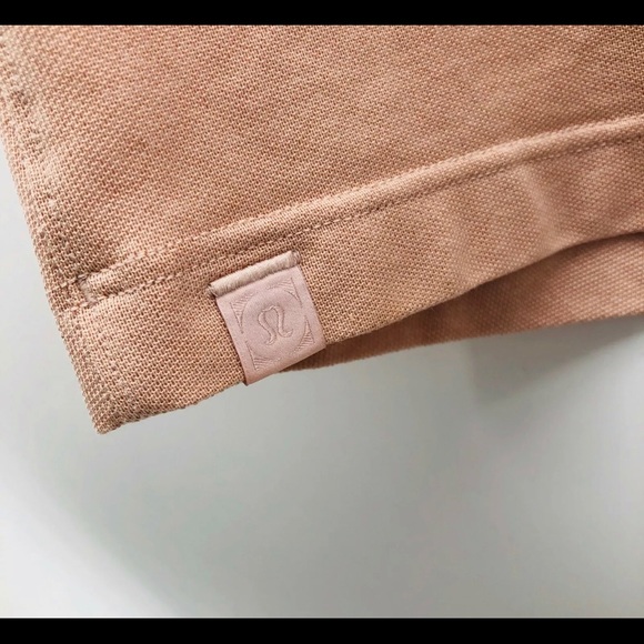 LULULEMON Men's Blush Polo Tennis Golf Shirt - Picture 3 of 3